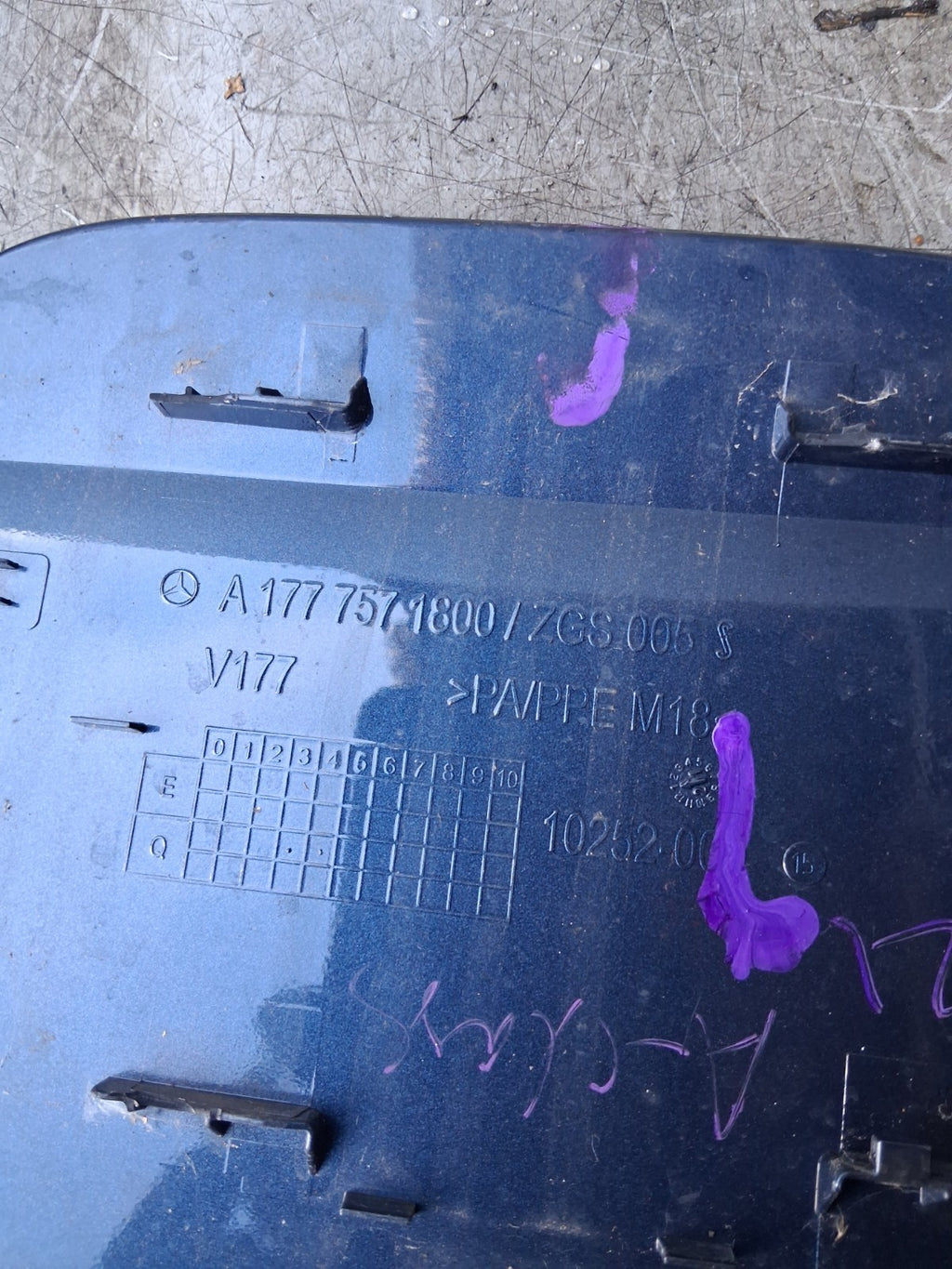2021 MERCEDES A CLASS FUEL FLAP LID COVER A1777571800