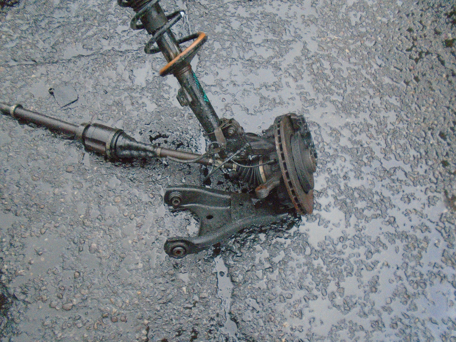 DACIA DUSTER 2016 1.5 DIESEL OSF DRIVER FRONT SHOCK CALIPER HUB DRIVESHAFT