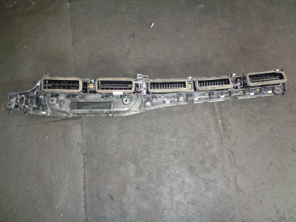 AUDI A5 2017 MK2 8W6 5 DOOR DASHBOARD AIR VENT CENTER 8W2820902