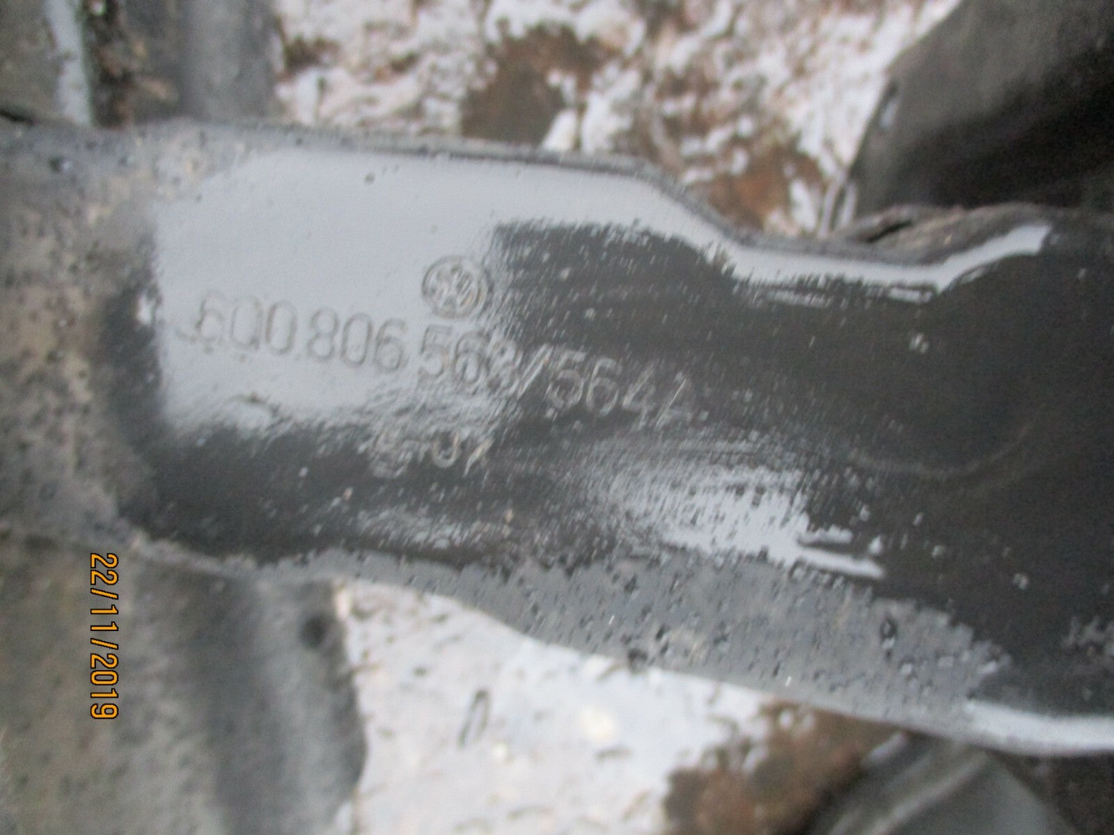 VW VOLKSWAGEN POLO MK4 FRONT BUMPER REINFORCEMENT BAR 6Q0806563