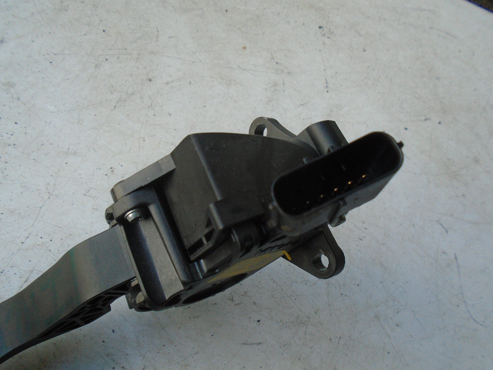 AUDI A1 2015 MK1 8X ACCELERATOR THROTTLE PEDAL 6C2723503