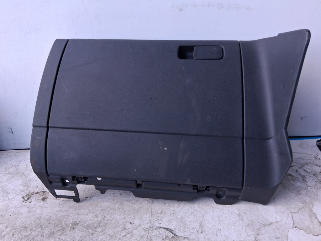 2016 VW VOLKSWAGEN GOLF MK7 PASSENGER STORAGE GLOVEBOX 5G2857290