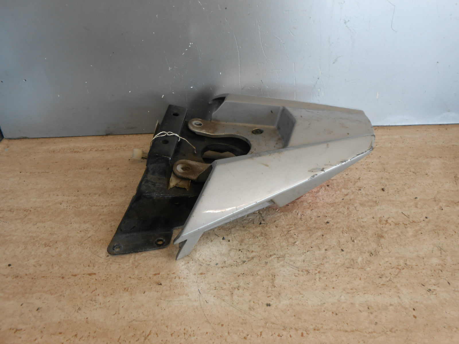 GENERIC XOR 125 2009 125CC BRAKE LIGHT & TAIL PIECE SILVER ALUMINIUM ALLOY