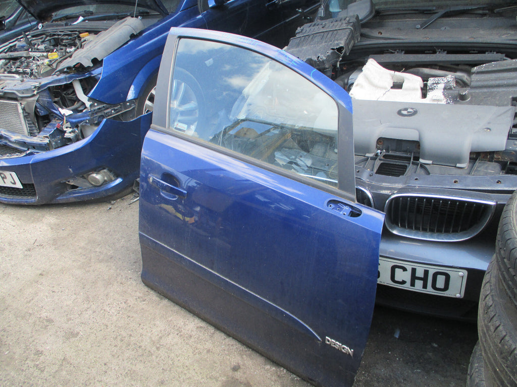VAUXHALL CORSA D 2011 5 DOOR OSF DRIVER FRONT DOOR BLUE