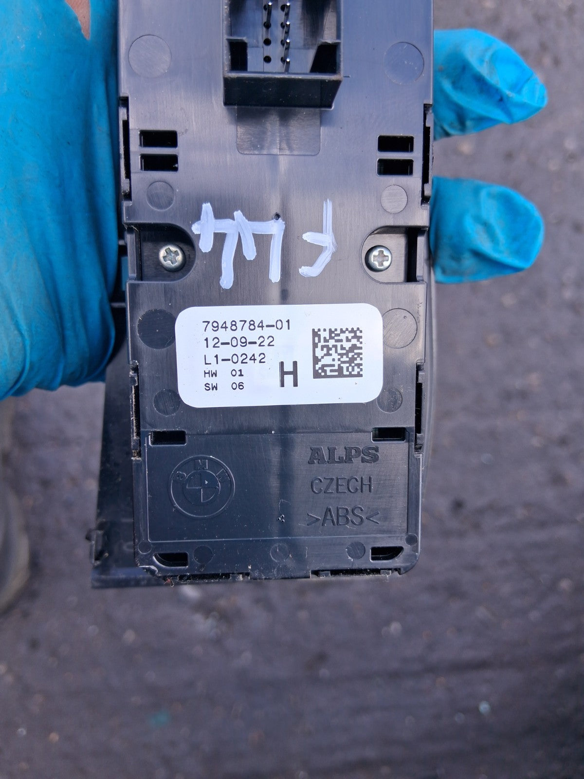 2022 BMW 2 SERIES F44 OSF DRIVER SIDE FRONT WINDOW CONTROL SWITCH 7948784