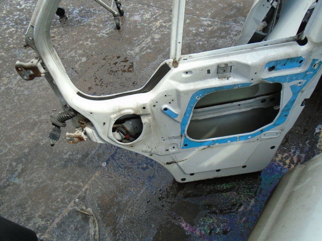 FORD TRANSIT MK7 VAN 2012 OSF DRIVER SIDE FRONT BARE DOOR SHELL FRAME WHITE