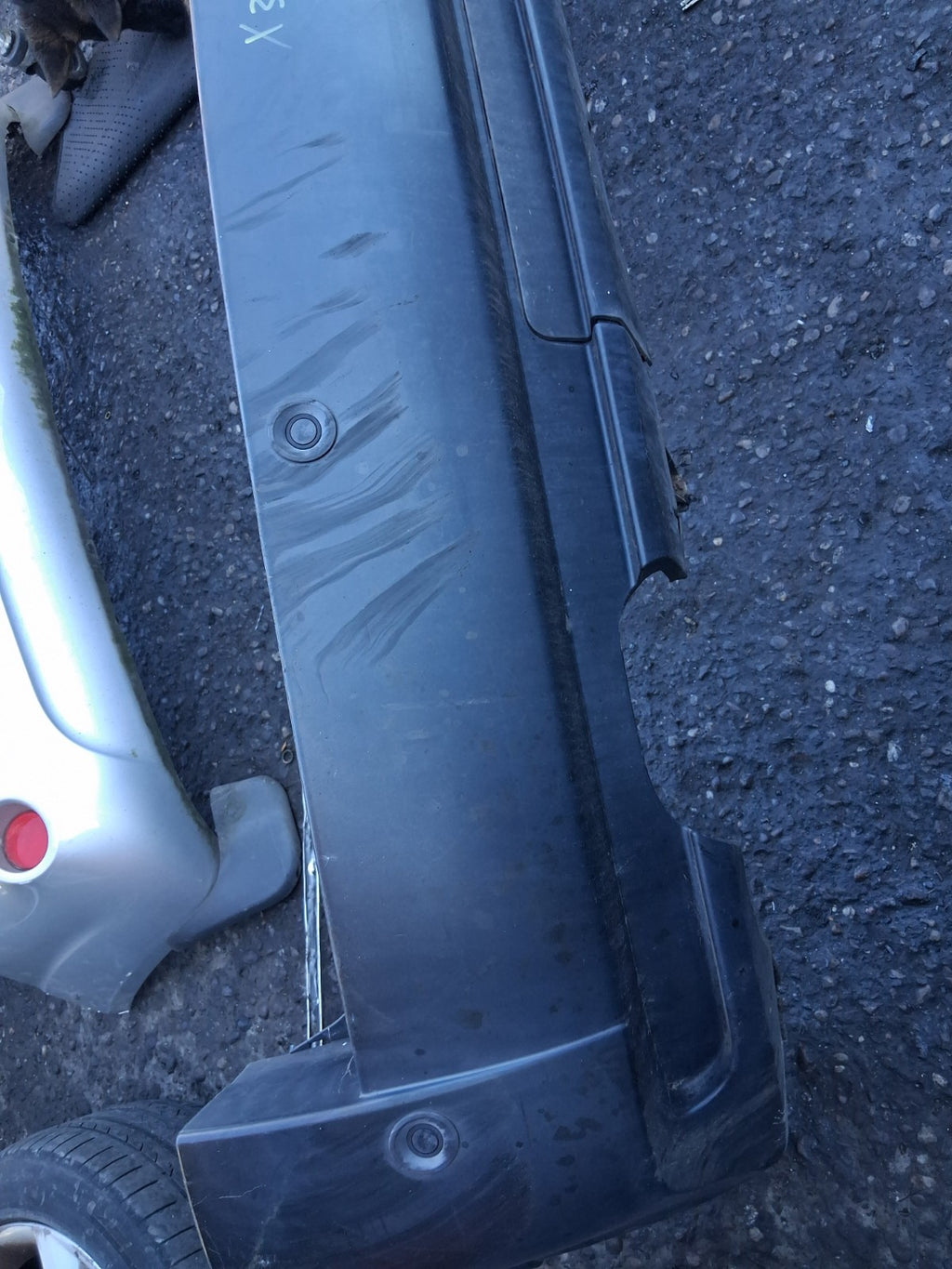 2004 BMW X3 E83 COMPLETE REAR BUMPER WITH PDC SENSORS BLACK