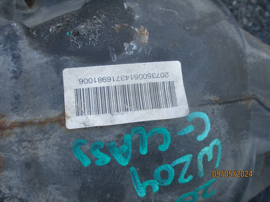MERCEDES BENZ C CLASS W204 2014 2.1 DIESEL REAR DIFF DIFFERENTIAL A2093510205