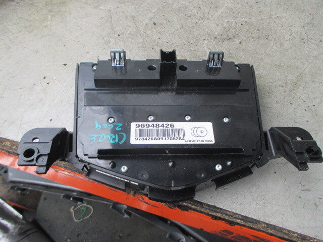 20O9 CHEVROLET CRUZE AUDIO SYSTEM CD RADIO 96948426