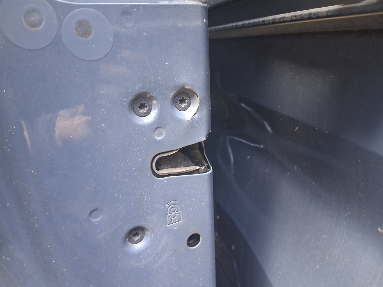 2021 FORD TRANSIT MK8 NS PASSENGER SIDE SLIDING DOOR LOCK MECHANISM