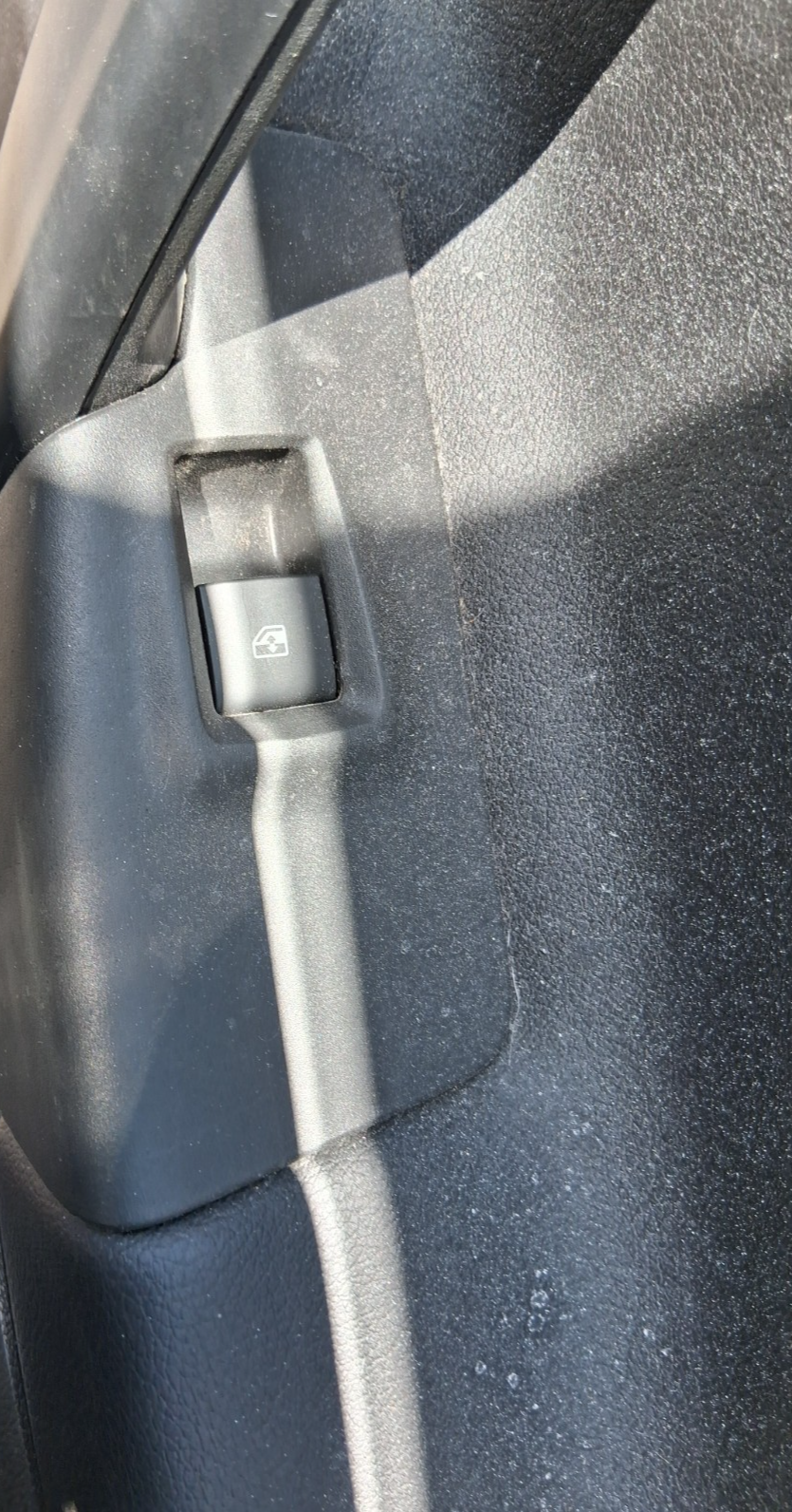 2016 VAUXHALL MERIVA B MK2 OSR DRIVER SIDE REAR RIGHT WINDOW CONTROL SWITCH