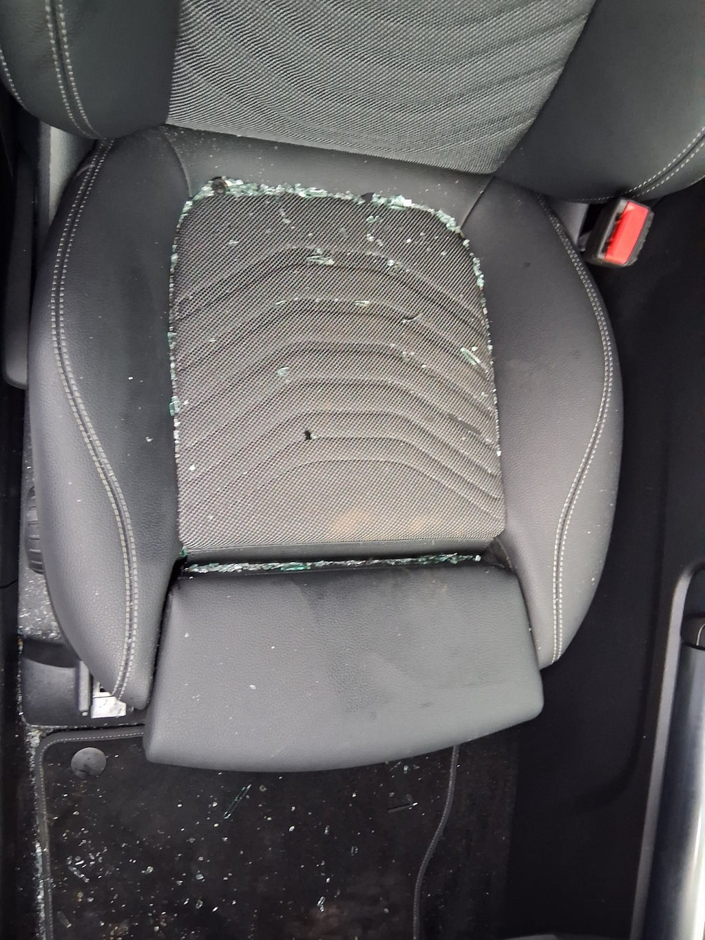 2025 MERCEDES BENZ GLA 180 H247 OSF DRIVER SIDE RIGHT COMPLETE SEAT LEATHER