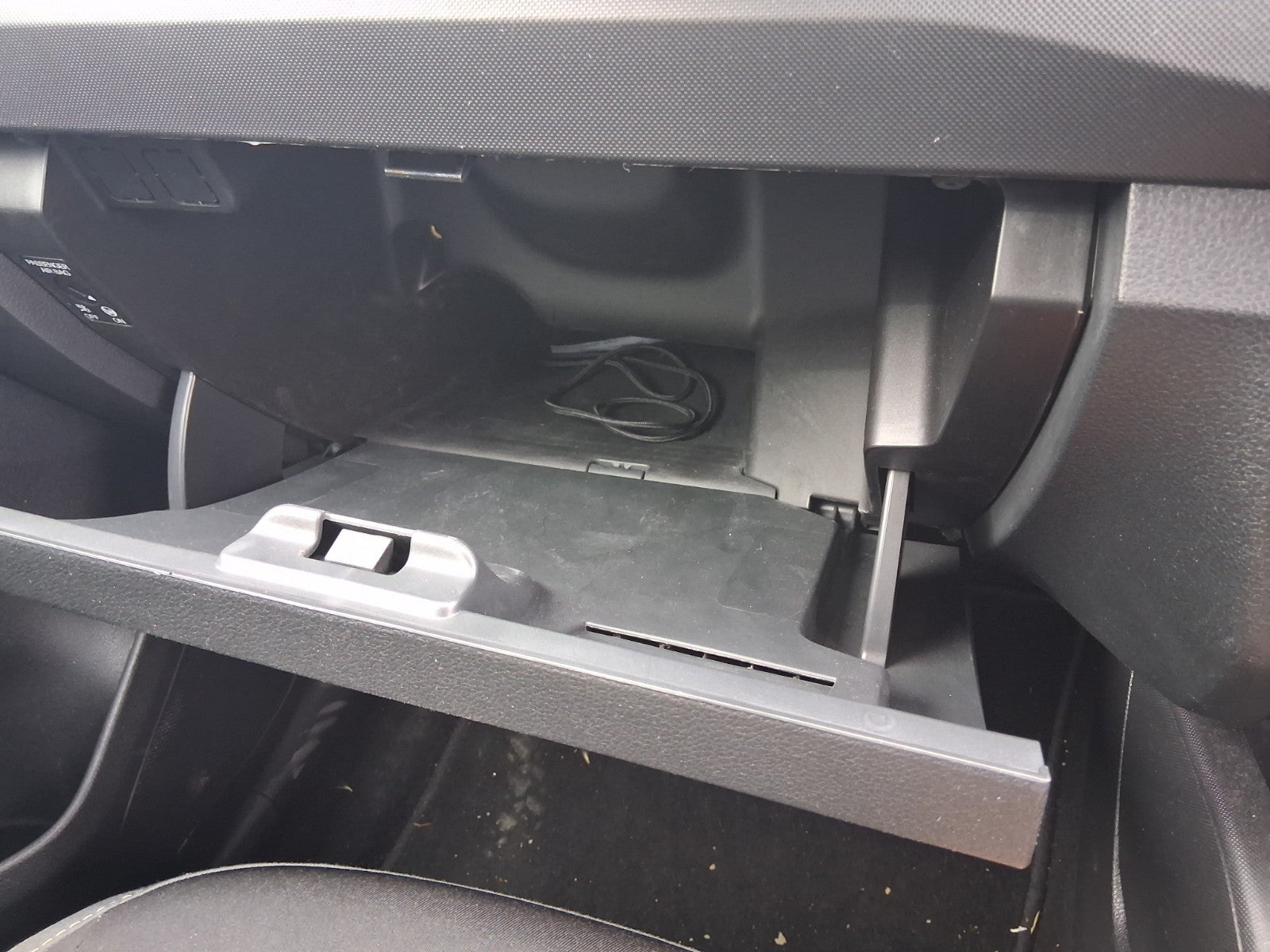 2020 SKODA FABIA MK3 NJ HATCHBACK FRONT DASHBOARD STORAGE COMPARTMENT GLOVEBOX