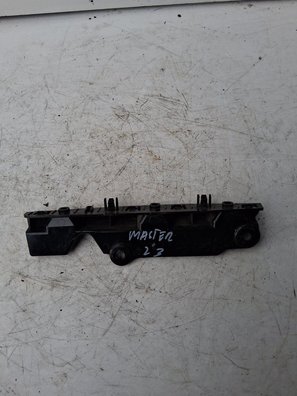 2023 RENAULT MASTER MK3 FRONT BUMBER BRACKET 960160146R
