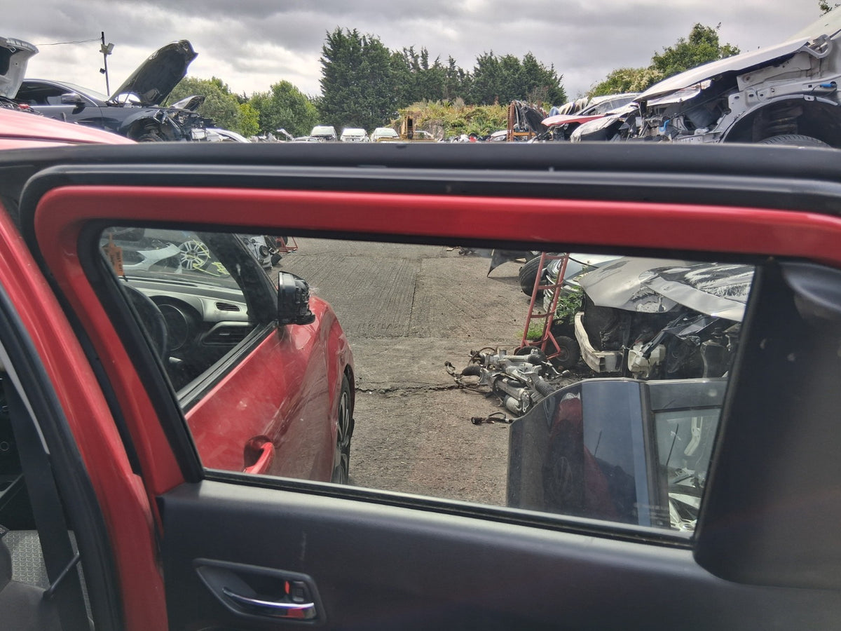 2019 SUZUKI SWIFT MK4 OSR DRIVER SIDE REAR RIGHT WINDOW GLASS