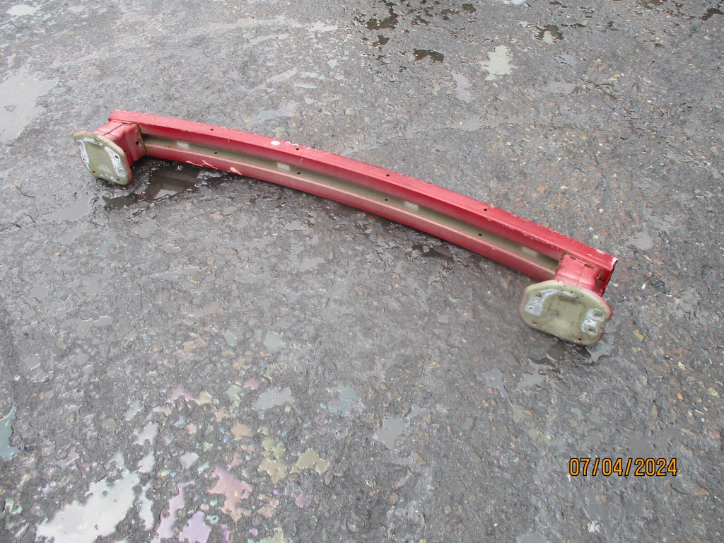 NISSAN JUKE MK1 2017 REAR BUMPER REINFORCEMENT CRASH BAR RED