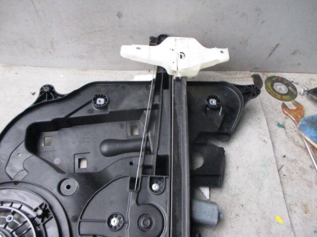 2021 CITROEN BERLINGO NS PASSENGER SIDE WINDOW MOTOR & REGULATOR 9840175880