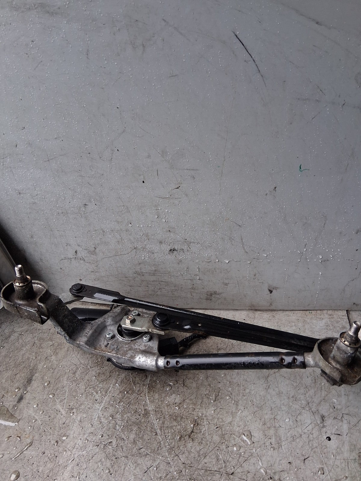 2013 HYUNDAI I140 WIPER MOTOR & LINKAGE 98100-3Z900