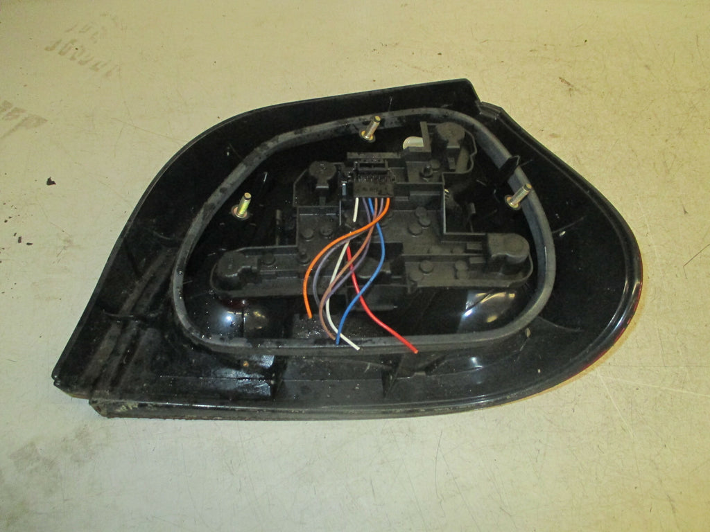 RENAULT MEGANE 2001 NSR PASSENGER SIDE REAR TAIL LIGHT