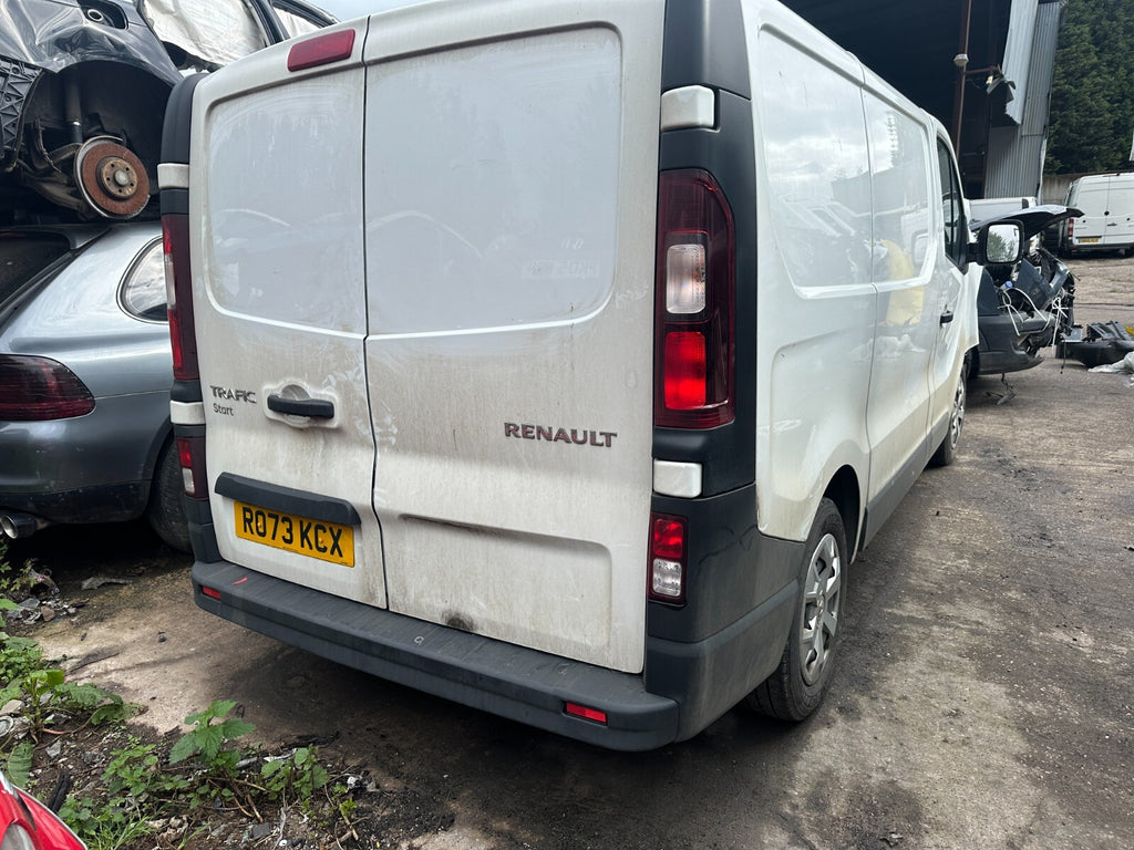 2023 RENAULT TRAFIC X82 2.0 DIESEL 6 SPEED MANUAL GEARBOX 321018265R