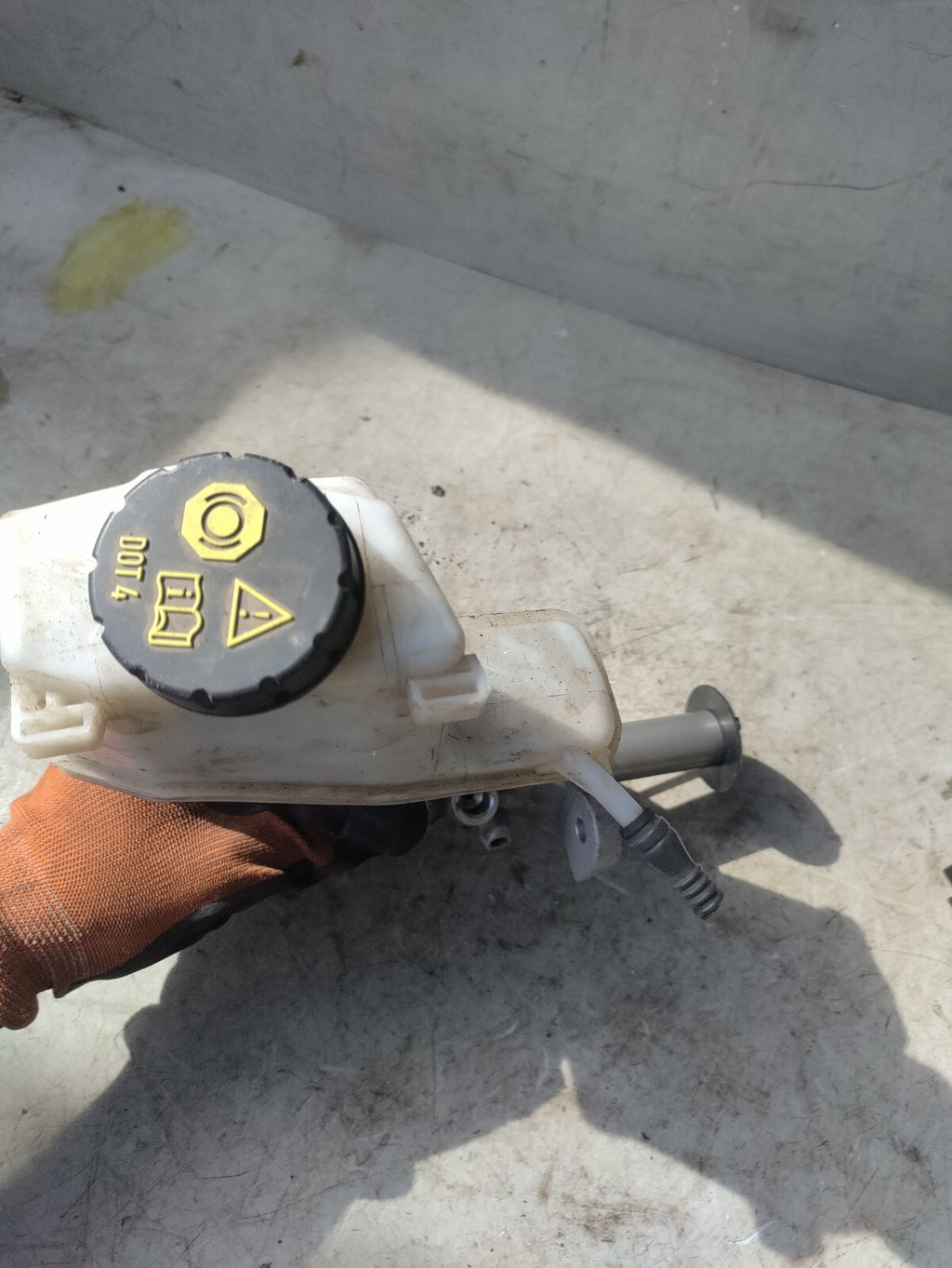 VW VOLKSWAGEN GOLF MK7 2017 BRAKE MASTER CYLINDER 502611301G