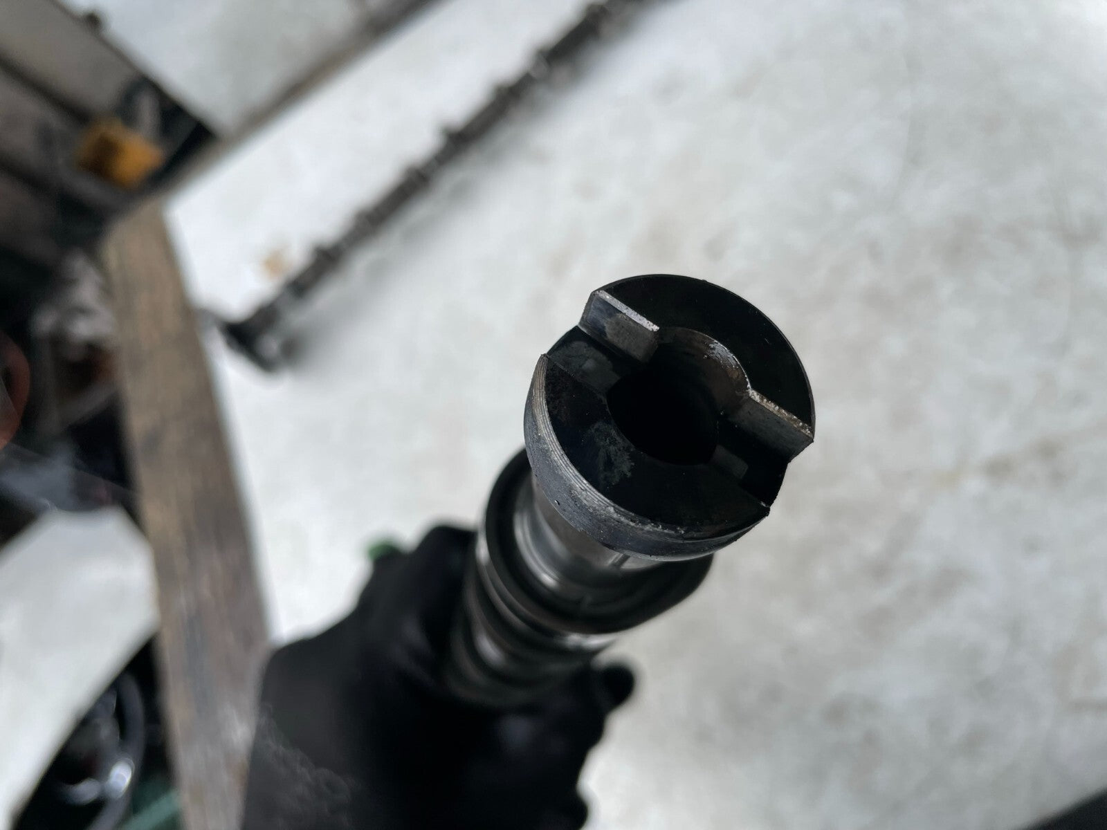 2015 HYUNDAI I40 1.7 DIESEL D4FD H ENGINE INTAKE VALVE CAMSHAFT CAM SHAFT