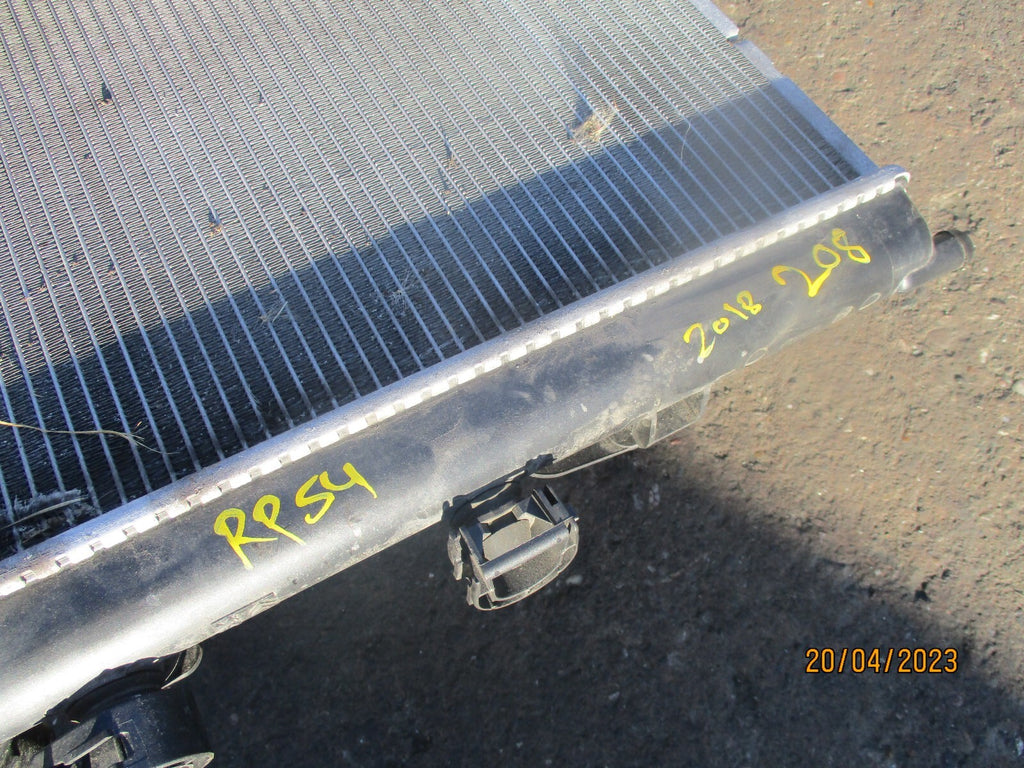 PEUGEOT 208 2018 1.2 PETROL RADIATOR 9684522780 RP54