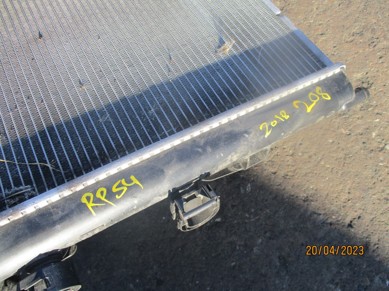 PEUGEOT 208 2018 1.2 PETROL RADIATOR 9684522780 RP54