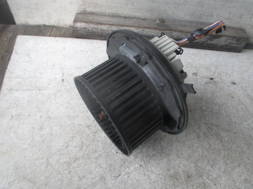 BMW 1 SERIES 2006 HEATER BLOWER FAN MOTOR  6933664