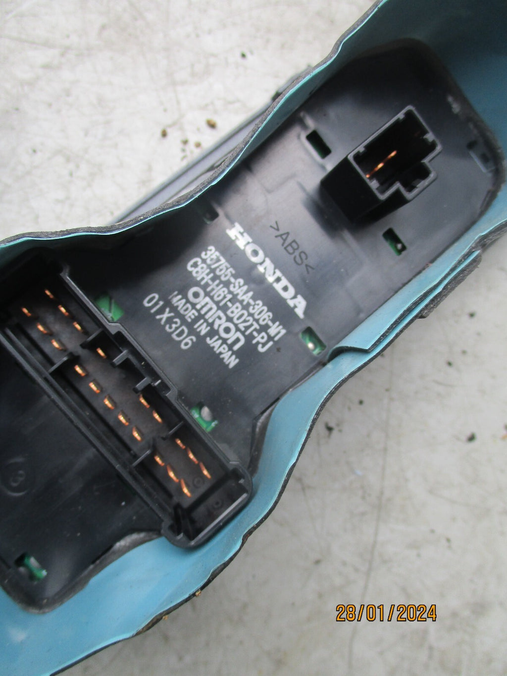 HONDA JAZZ MK1 2003 OSF DRIVER SIDE FRONT WINDOW SWITCH 35755SAA306M1