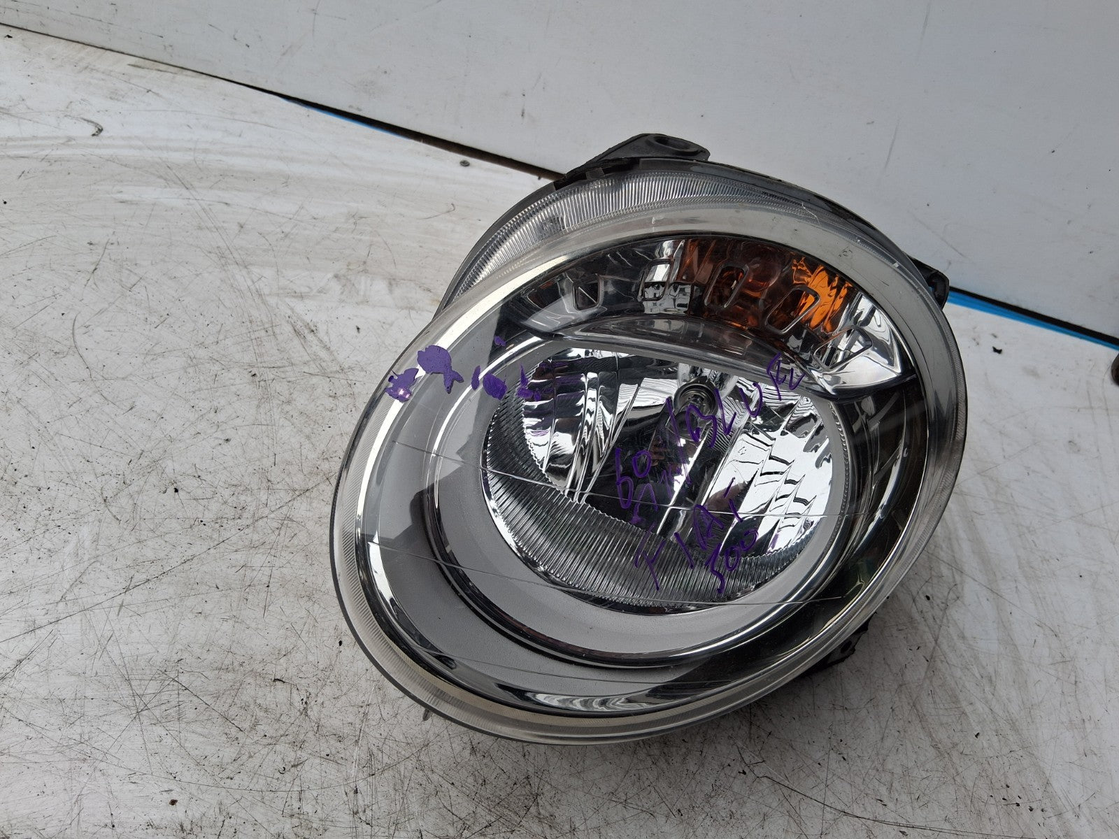 2010 FIAT 500 LOUNGE MK1 NS PASSENGER SIDE FRONT LEFT HEADLIGHT HEAD LAMP