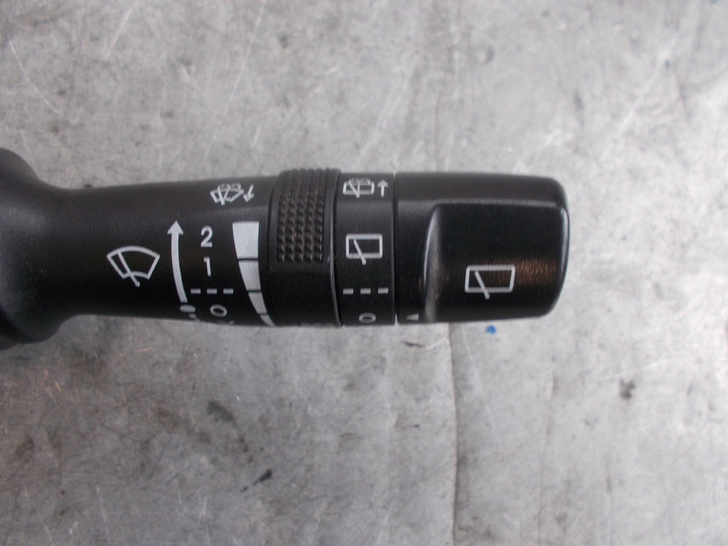 KIA RIO UB 2015 MK2 HEADLIGHT WIPER STALKS 202008910