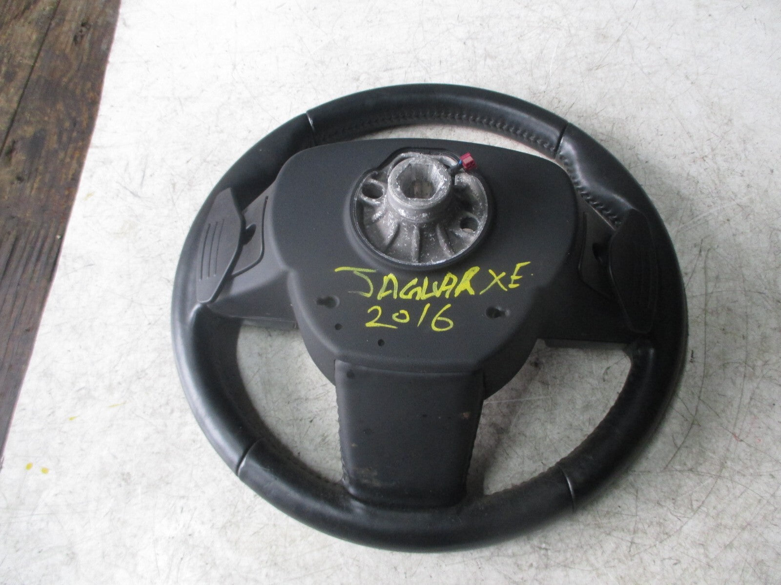 JAGUAR XE X760 2016 R SPORT LEATHER STEERING WHEEL GX7M3F563JC