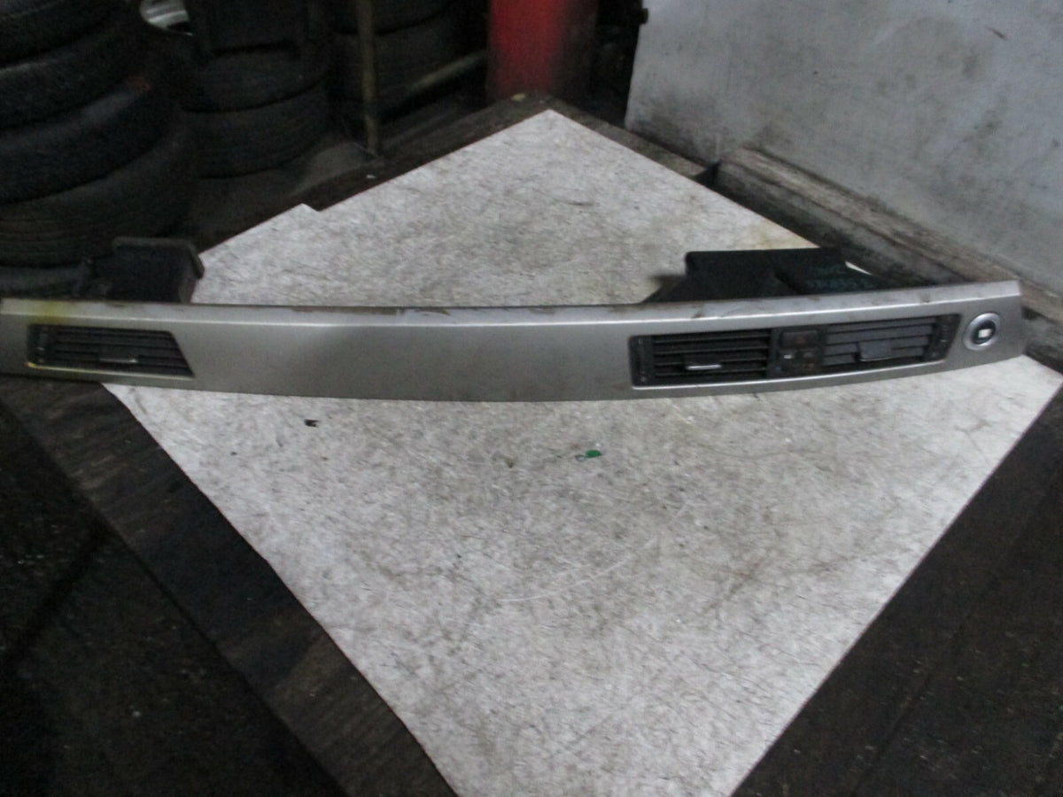 BMW 3 SERIES 2010 E90 CENTRE CONSOLE AIR VENTS 7132846