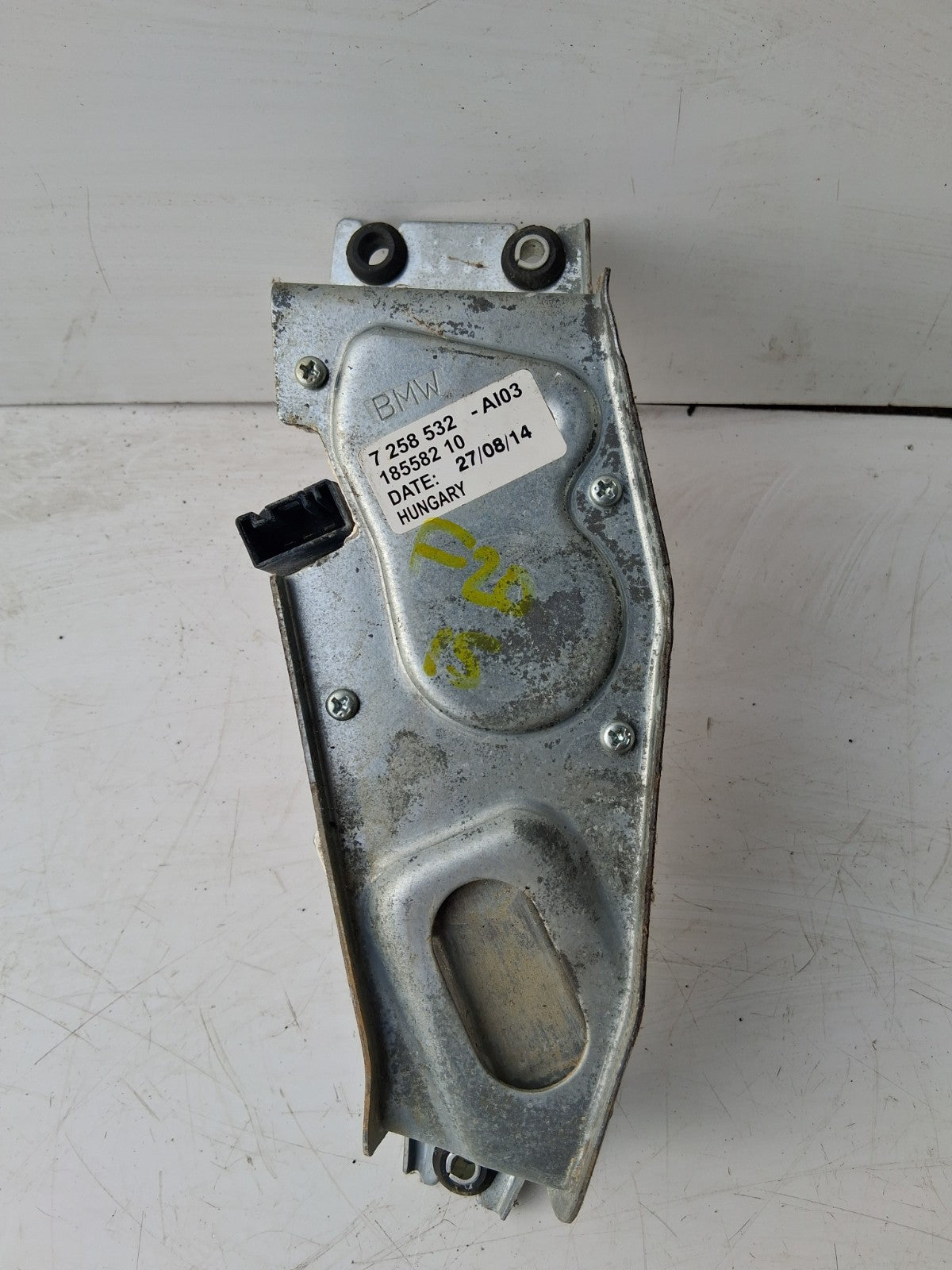 BMW 1 SERIES F20 2015 SPORT REAR WINDSCREEN WIPER MOTOR 7258532