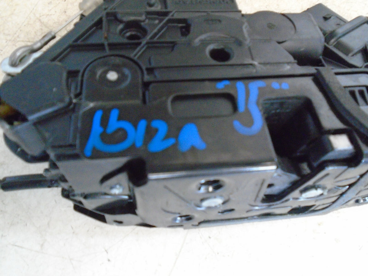 SEAT IBIZA 2015 MK4 6J OSF FRONT DRIVER SIDE LOCK WITH EXTERIORHANDLE 5N2837016E