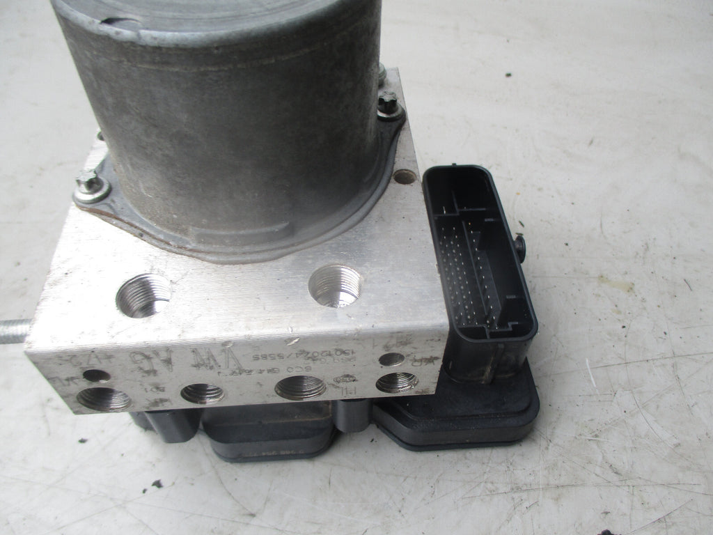 AUDI A1 8X 2015 1.4 PETROL ABS PUMP MODULE 6C0907379J
