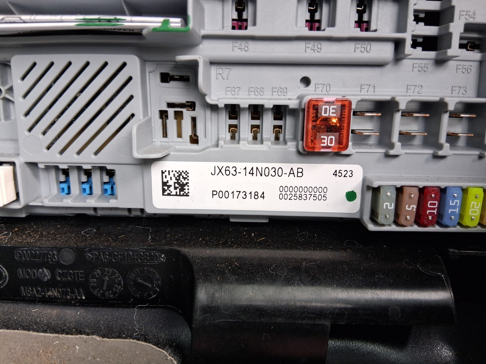 2024 RANGE ROVER VELAR P400e 2.0 HYBRID ELECTRIC REAR FUSE BOX JX6314N030AB