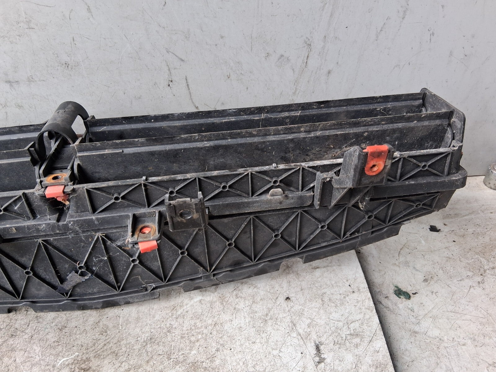 2015 VAUXHALL INSIGNIA MK1 FRONT AIR DUCT SHROUD 6466R300