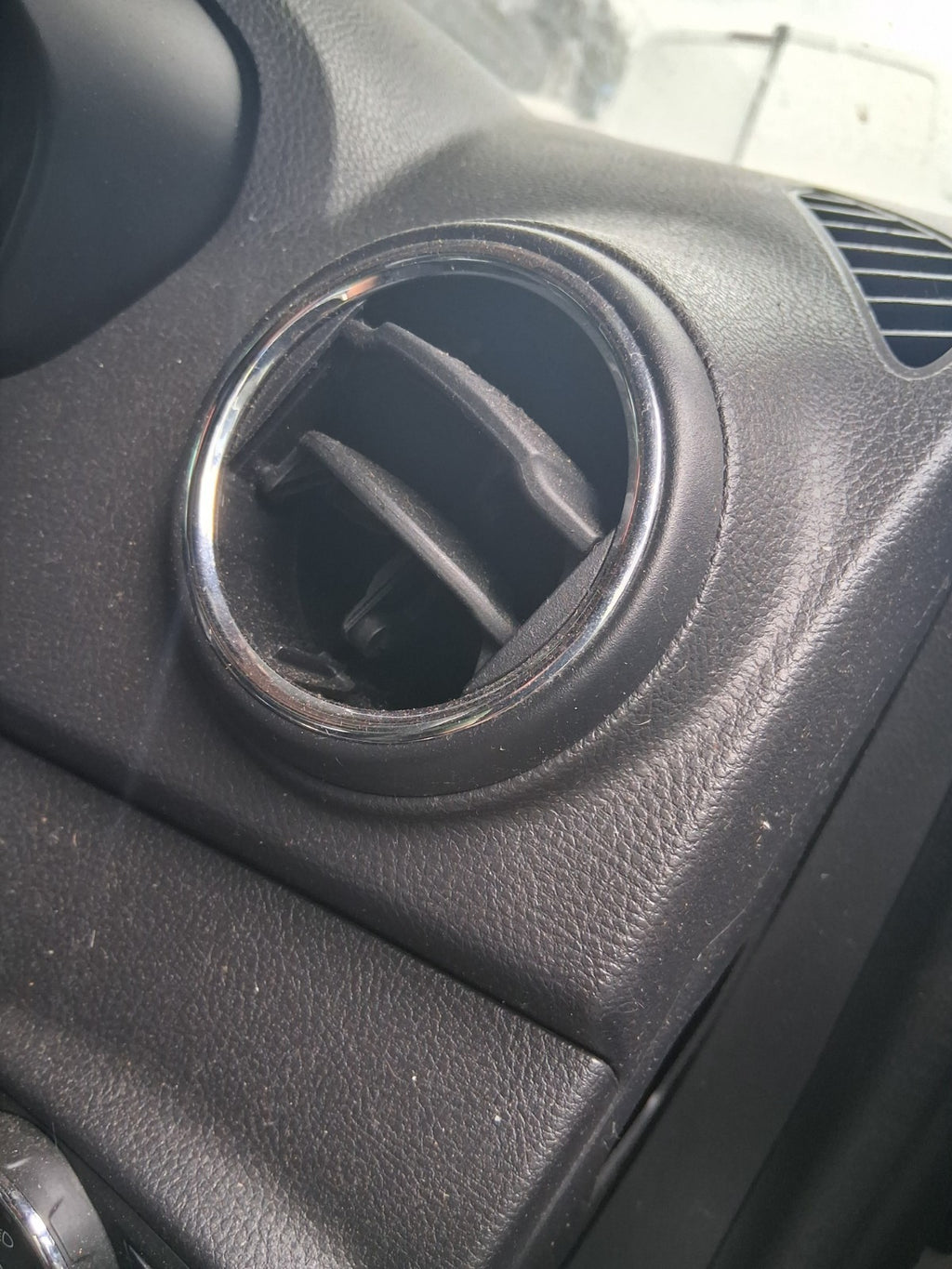2018 FORD KA + PLUS MK3 OS DRIVER SIDE FRONT INTERIOR AIR VENT