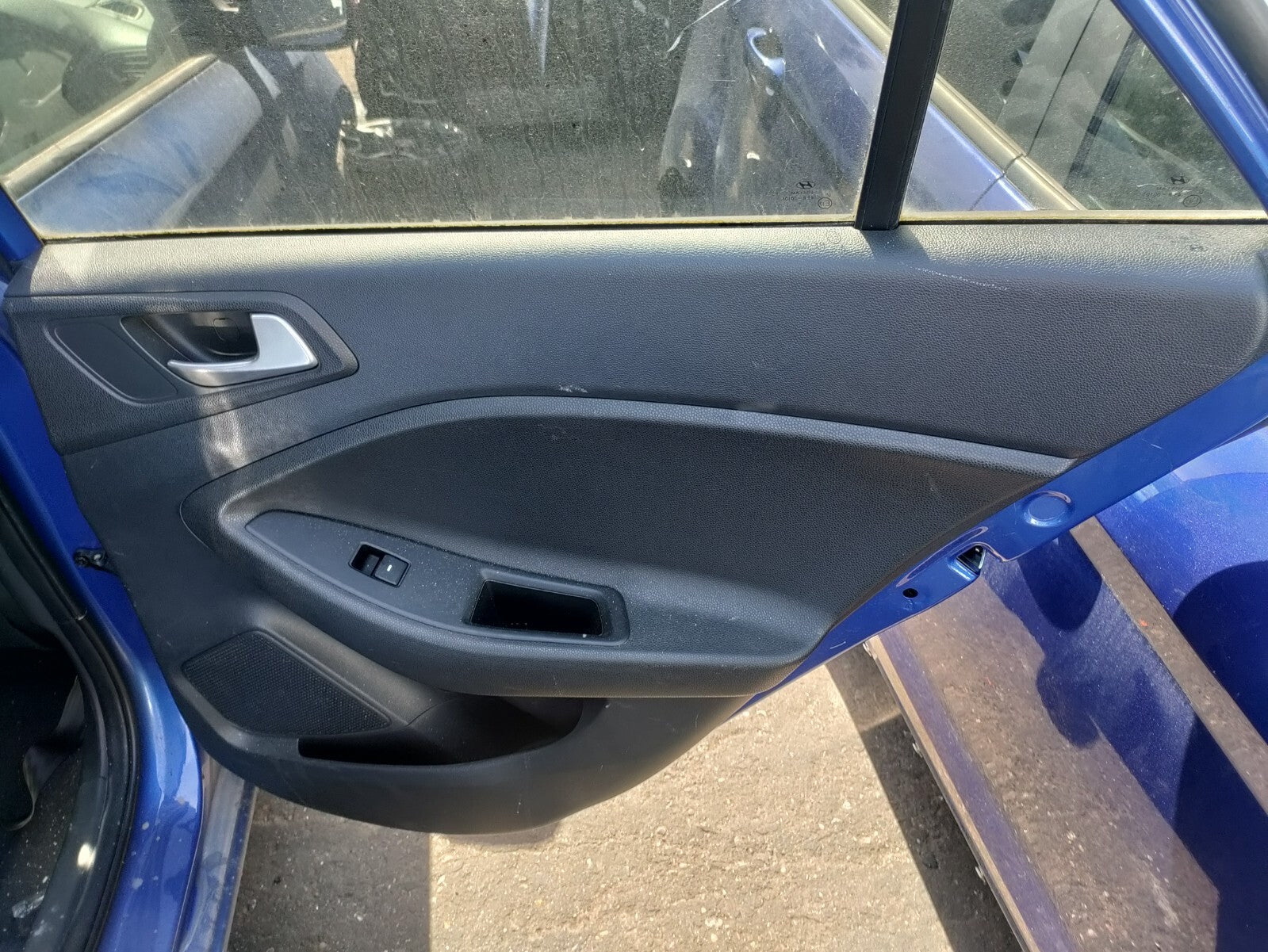 2019 HYUNDAI I20 FACELIFT OSR DRIVER SIDE REAR BACK WINDOW MOTOR AND REGULATOR