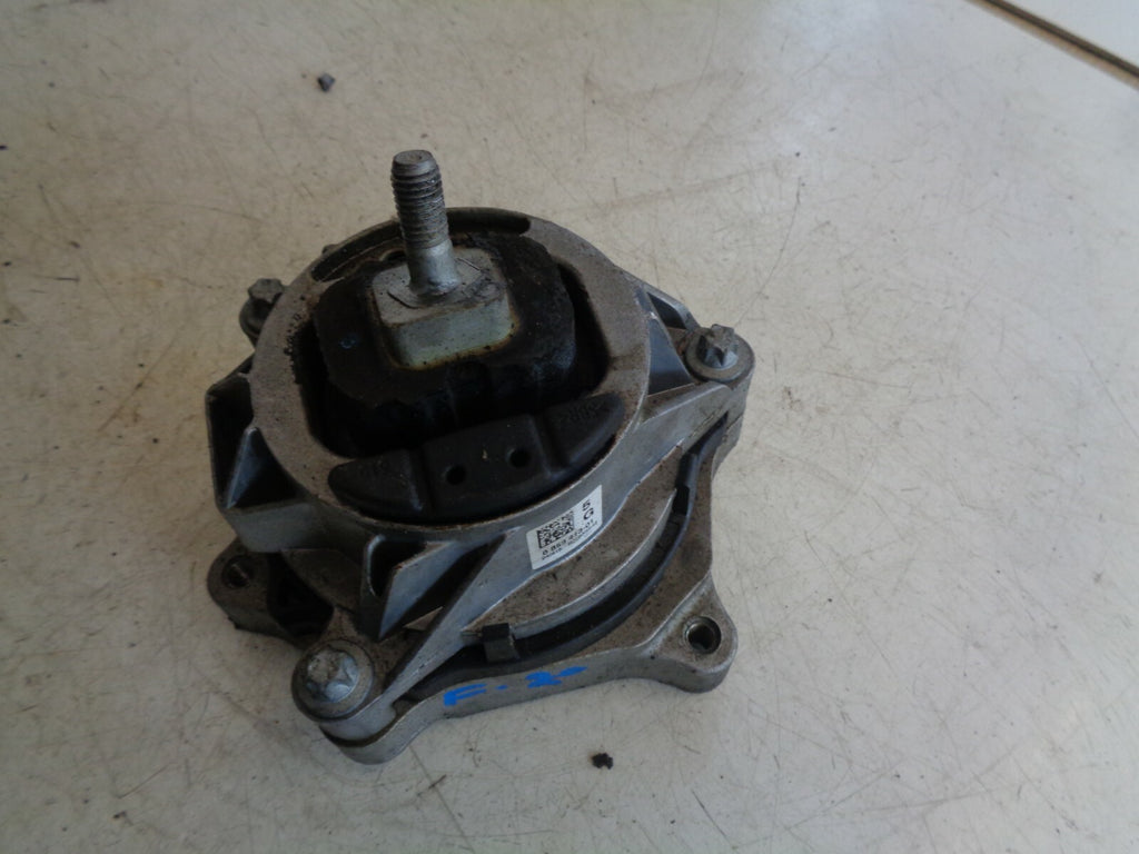 BMW 1 SERIES F20 LCI FACELIFT 2019 NS PASSENGER SIDE ENGINE MOUNT 6859413