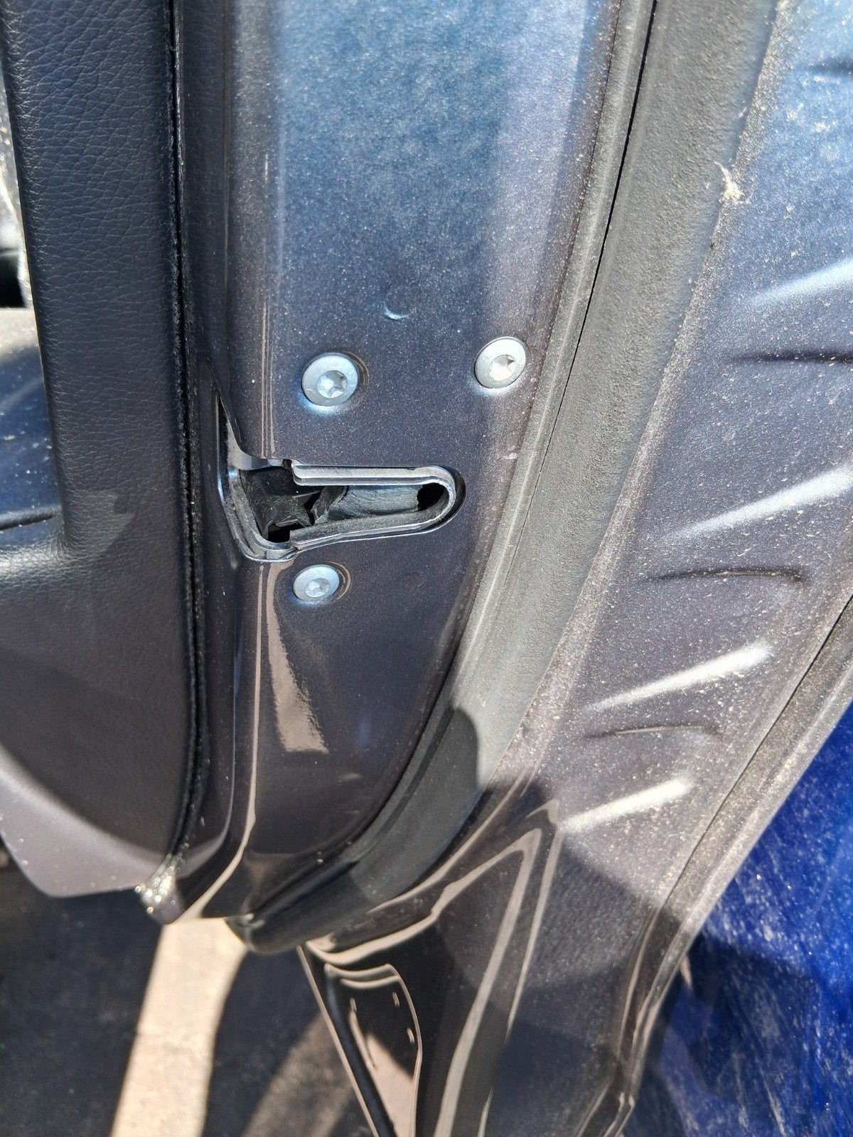 2019 MERCEDES BENZ GLA 180 X156 OSF DRIVER SIDE FRONT DOOR LOCK MECHANISM