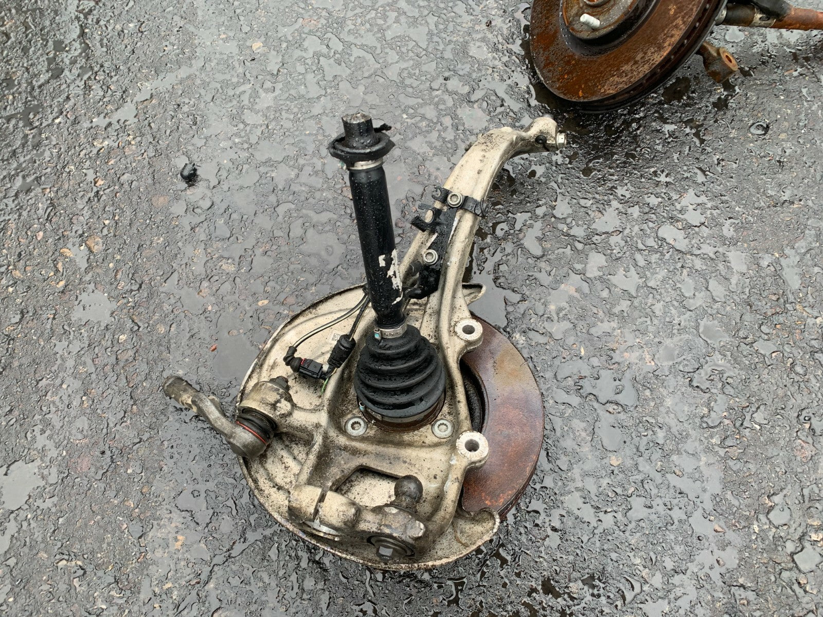 AUDI A5 MK2 8W6 2017 2.0 TDI DIESEL OSF DRIVER SIDE FRONT HUB KNUCKLE BEARING