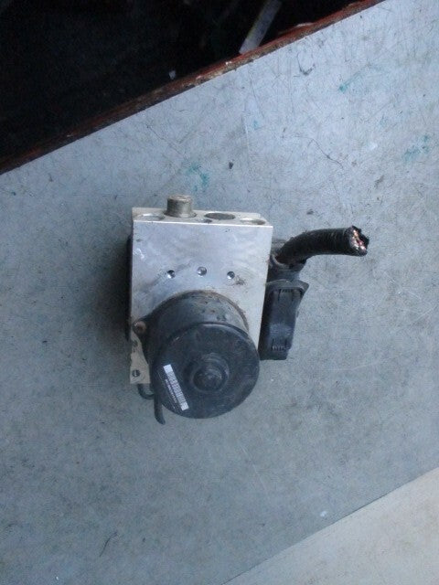 2006 NISSAN PATHFINDER R51 2.5 DIESEL ABS PUMP & CONTROL MODULE 47660EA270
