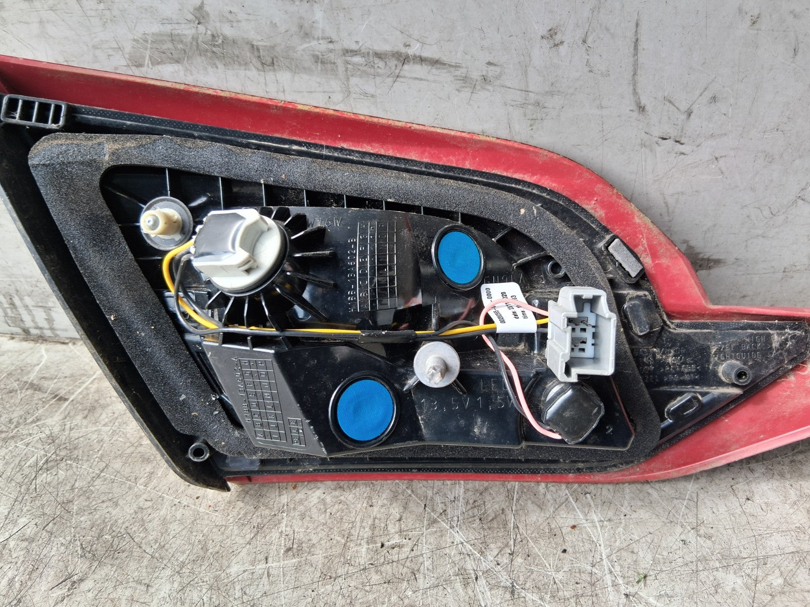 FORD FIESTA 2021 MK8 3 DOOR OSR DRIVER SIDE REAR RIGHT INNER TAIL LIGHT