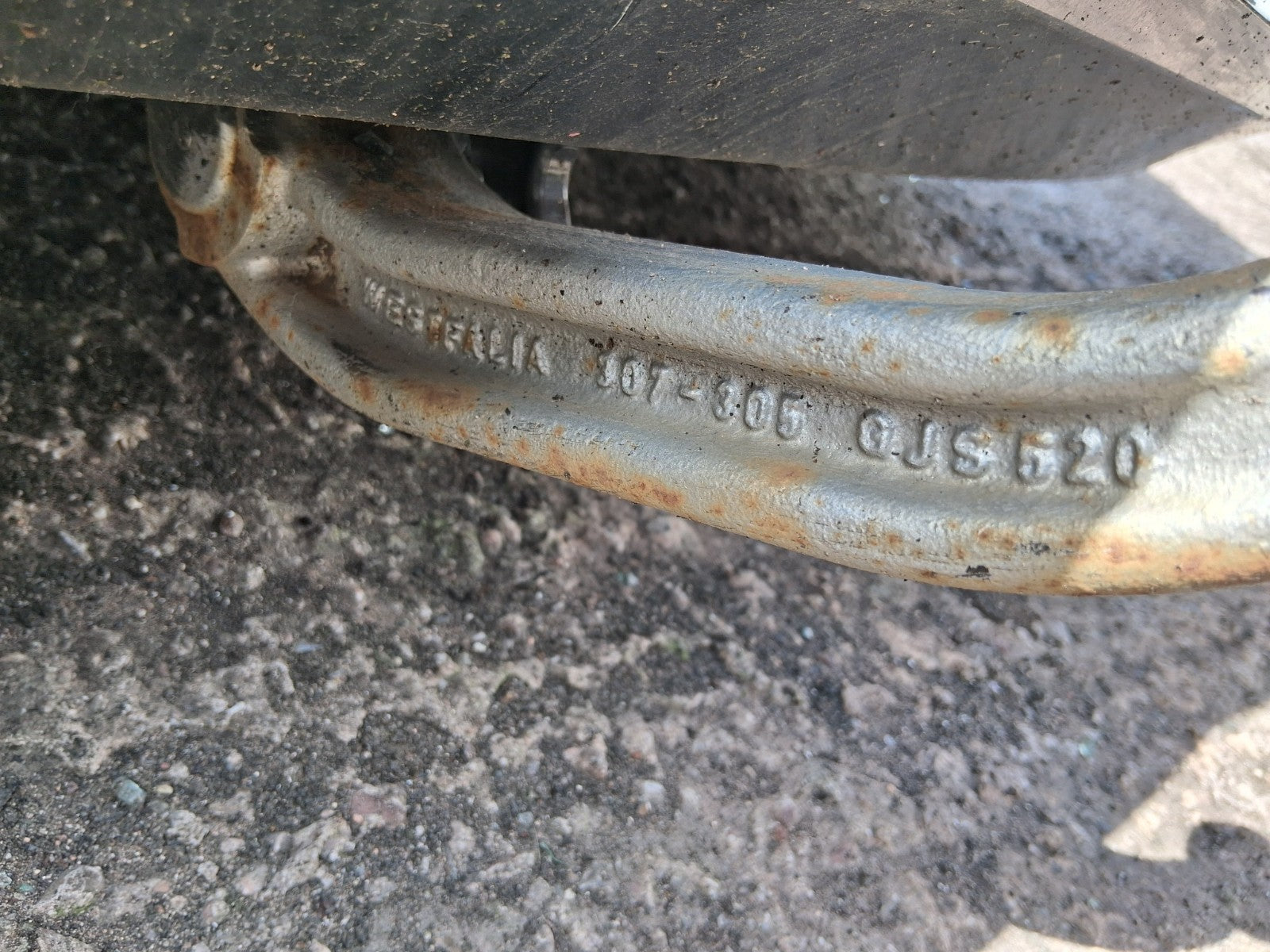 2015 BMW 3 SERIES F30 ESTATE REAR METAL TOW BAR WITH ELECTRICS PLUG