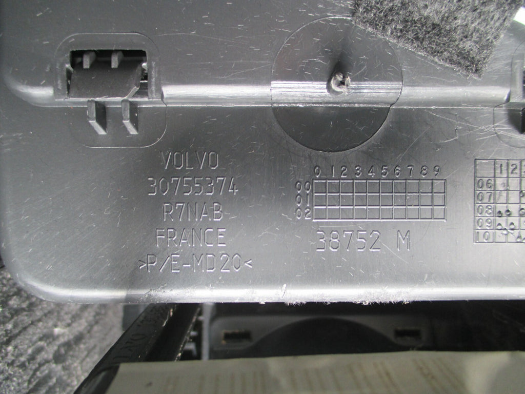 VOLVO C30 2012 HATCHBACK ARMREST WITH CENTRE CONSOLE 30755374