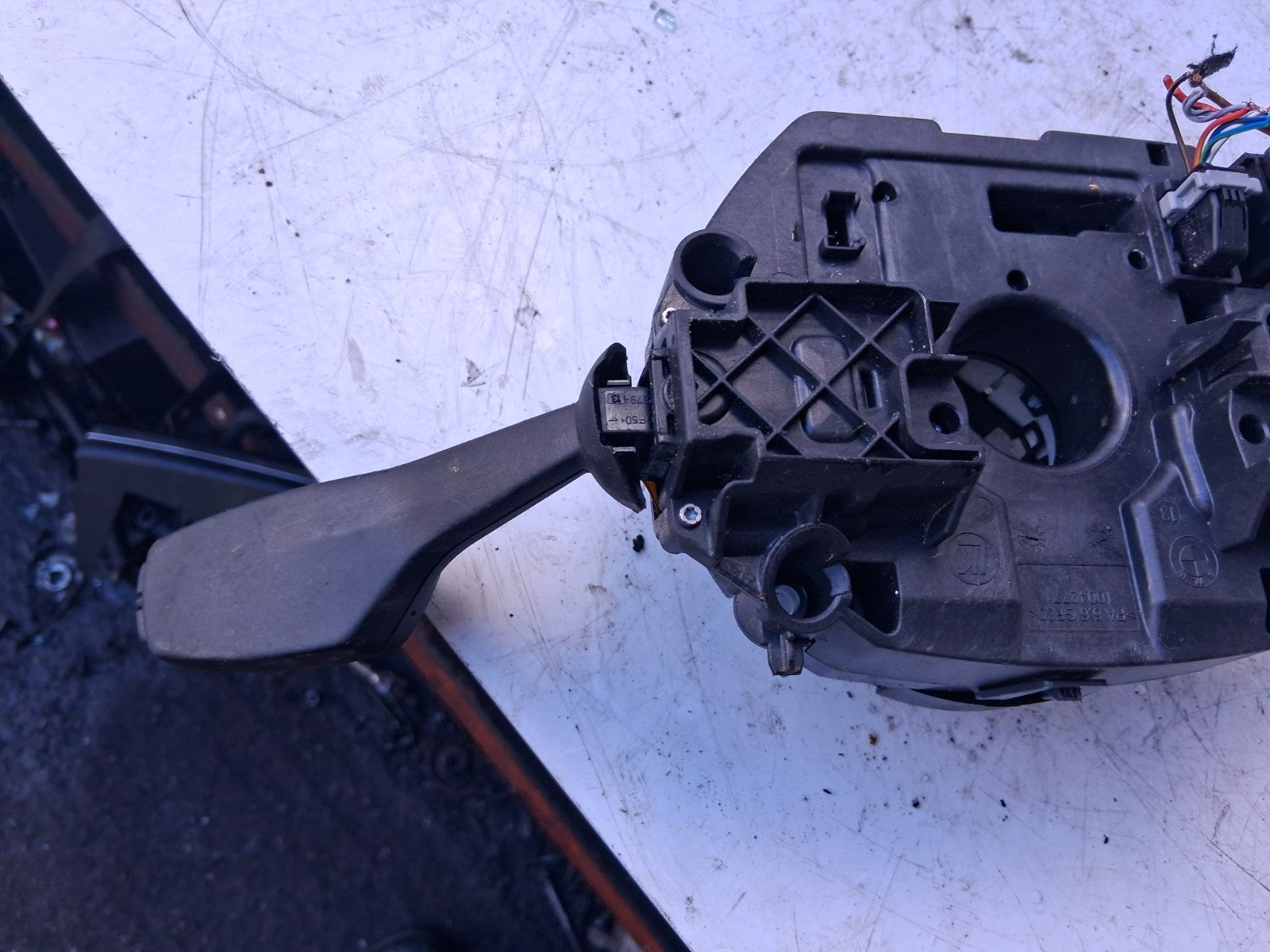 2017 BMW 3 SERIES F30 INDICATOR WIPER COMBINATION SWITCH STALK SQUIB 1011214902