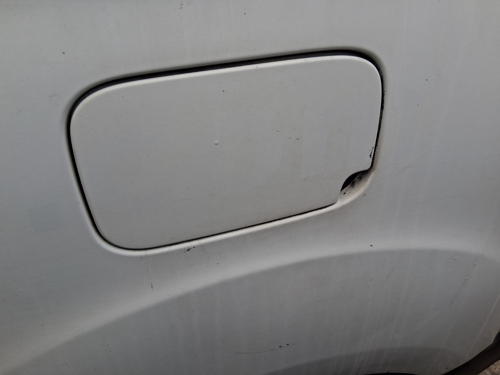2017 CITROEN BERLINGO MK2 FUEL FLAP LID COVER WHITE